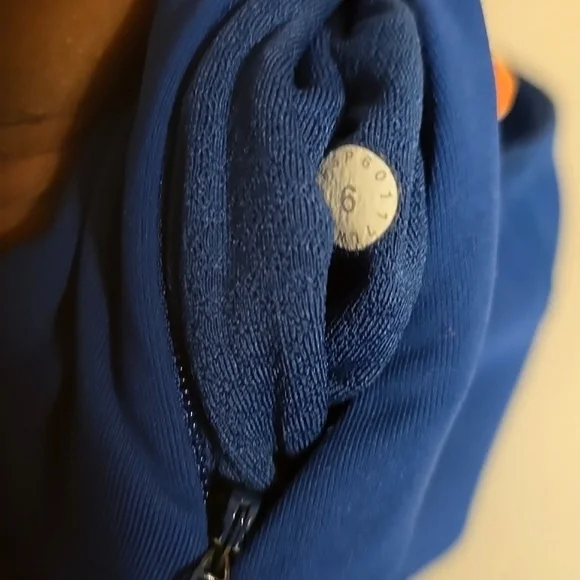 Lululemon Sole Training Crop Poseidon Teal Legging Size 6 Cropped Mesh - Picture 6 of 9